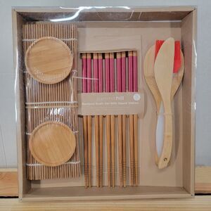 Summer Hill Bamboo Sushi Set w/ Sauce Dishes - NEW